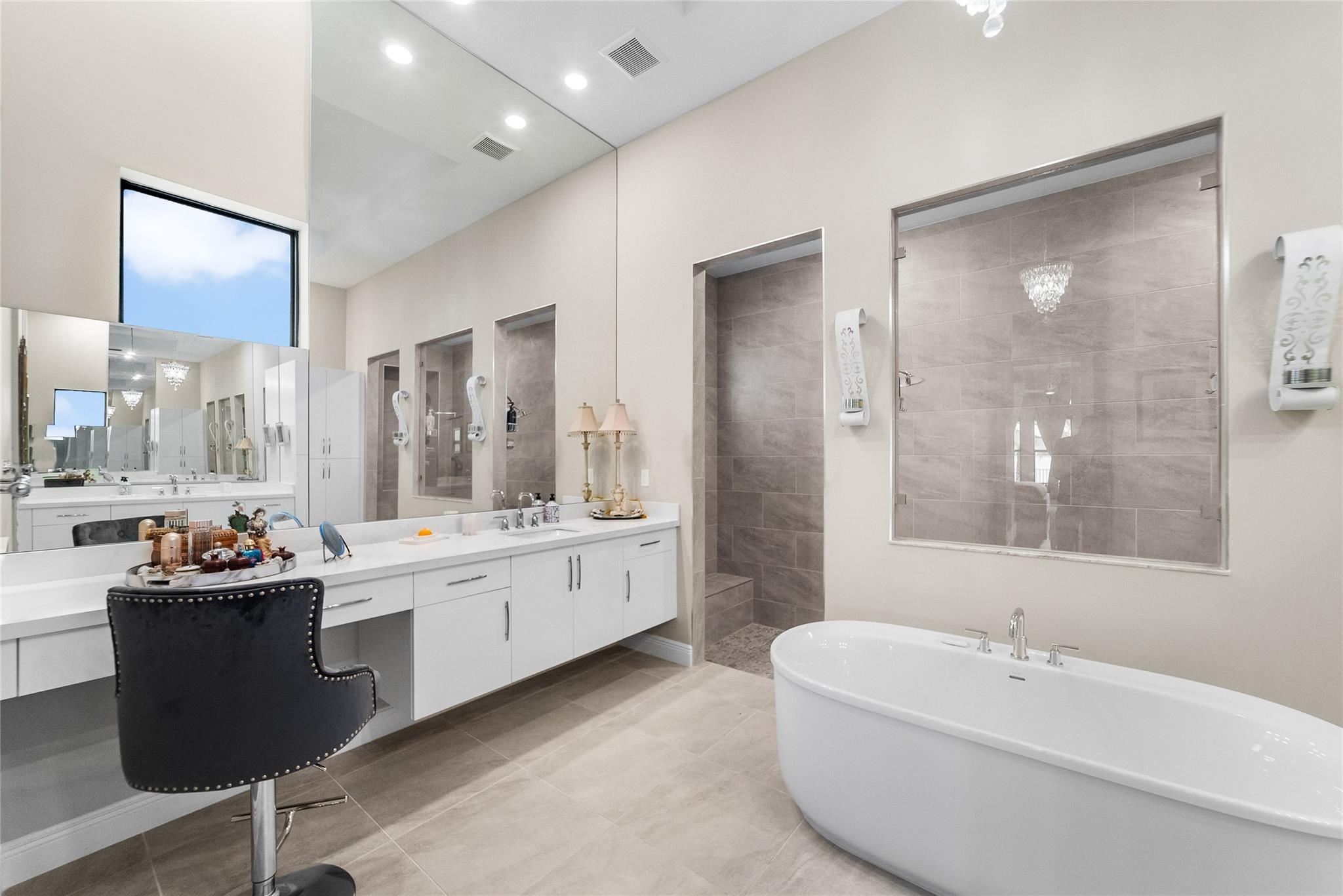 Parkland Bay - Residential