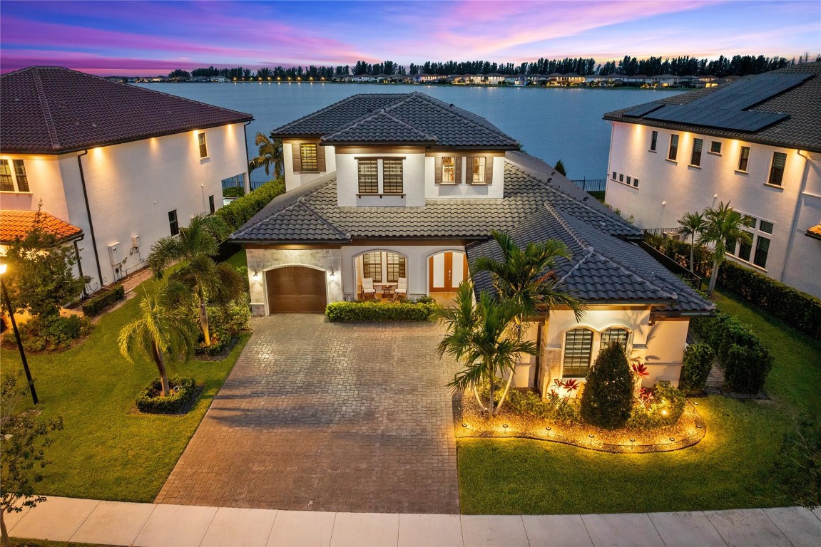 Parkland Bay - Residential