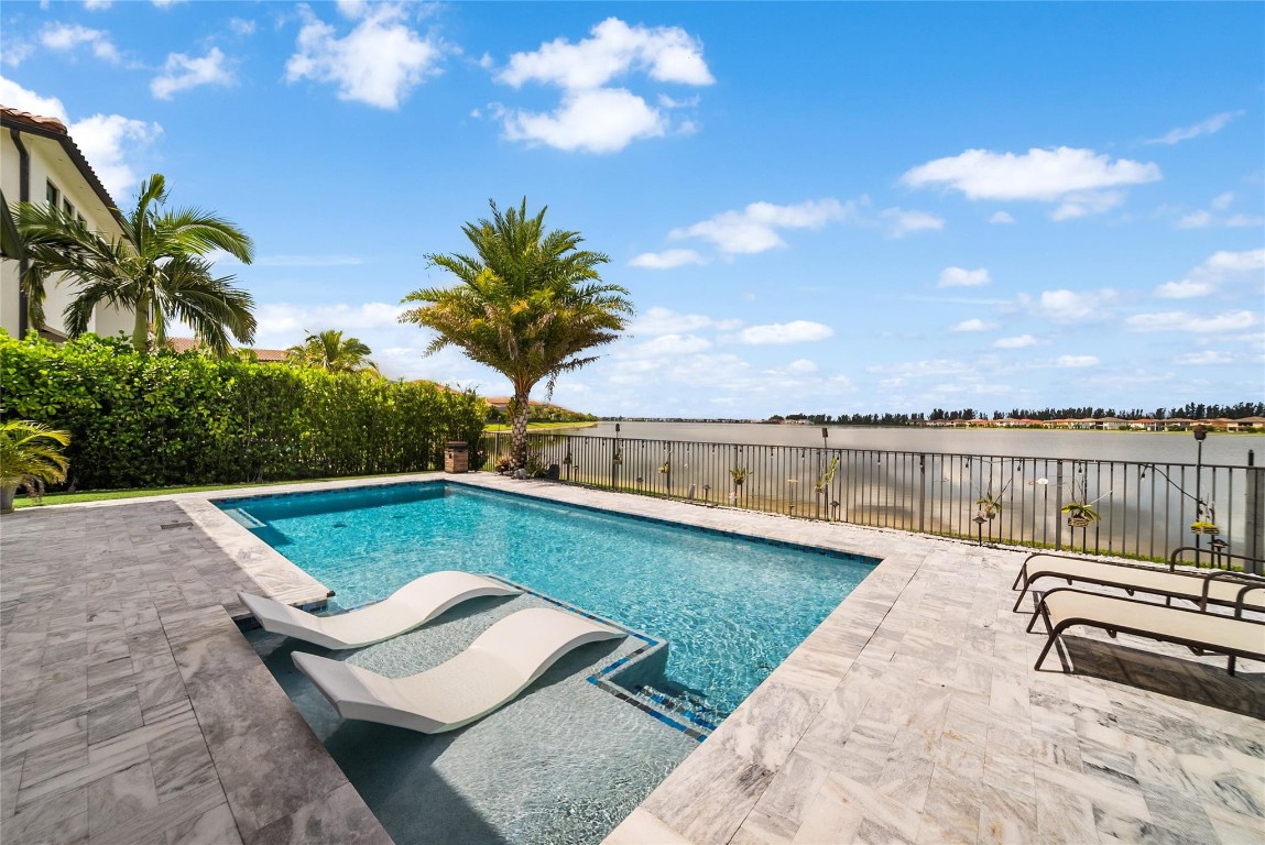 Parkland Bay - Residential