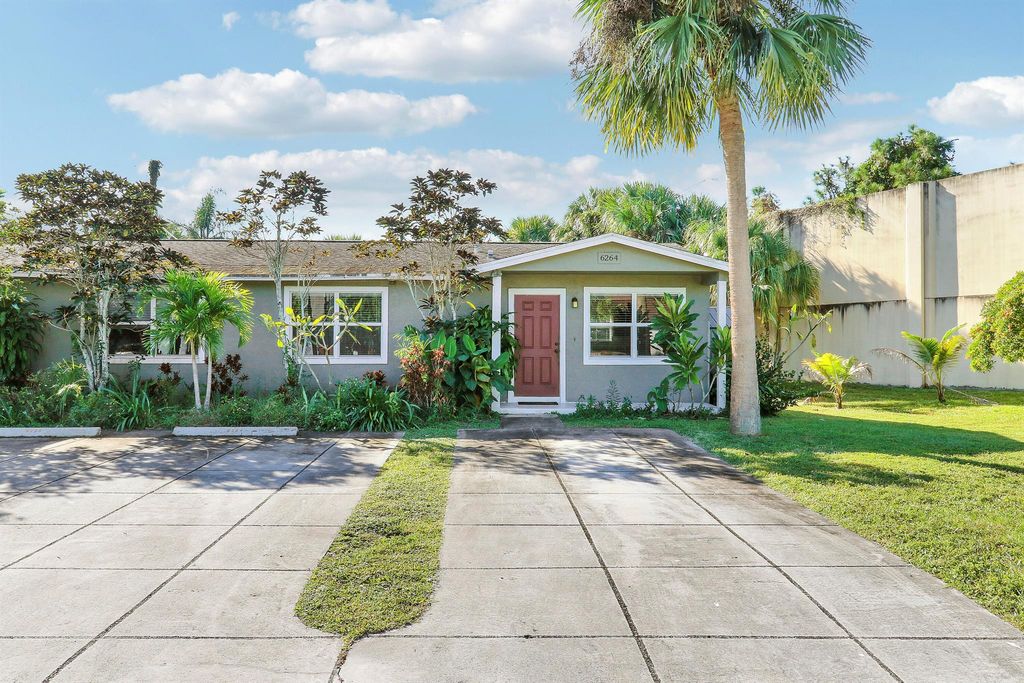 Photo of 6264 Allen Street, Jupiter, FL 33458 (MLS # R11141022)