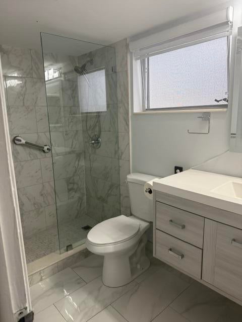 371 SW 8TH 0011
