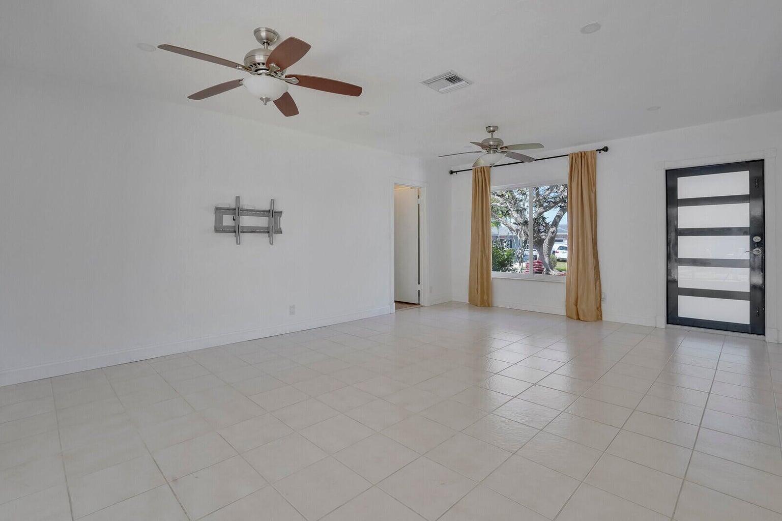 BIBLE CONFERENCE ESTATES - Residential Lease