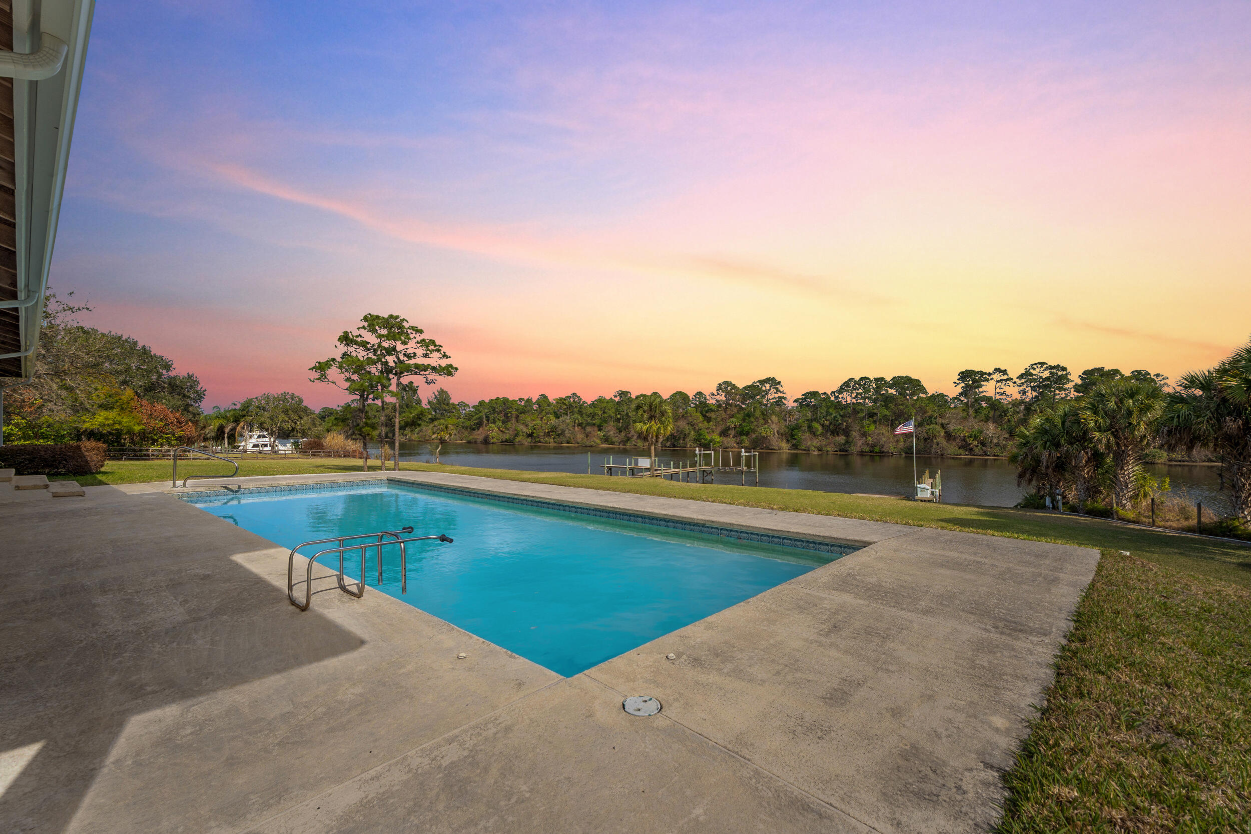 GREENRIDGE ESTATES - Residential