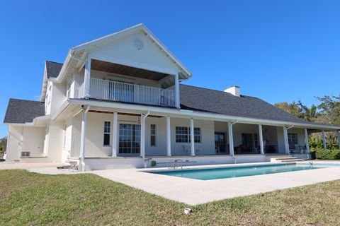 Photo of 10125 SW Green Ridge Lane #Lane, Palm City, FL 34990 (MLS # R11161939)