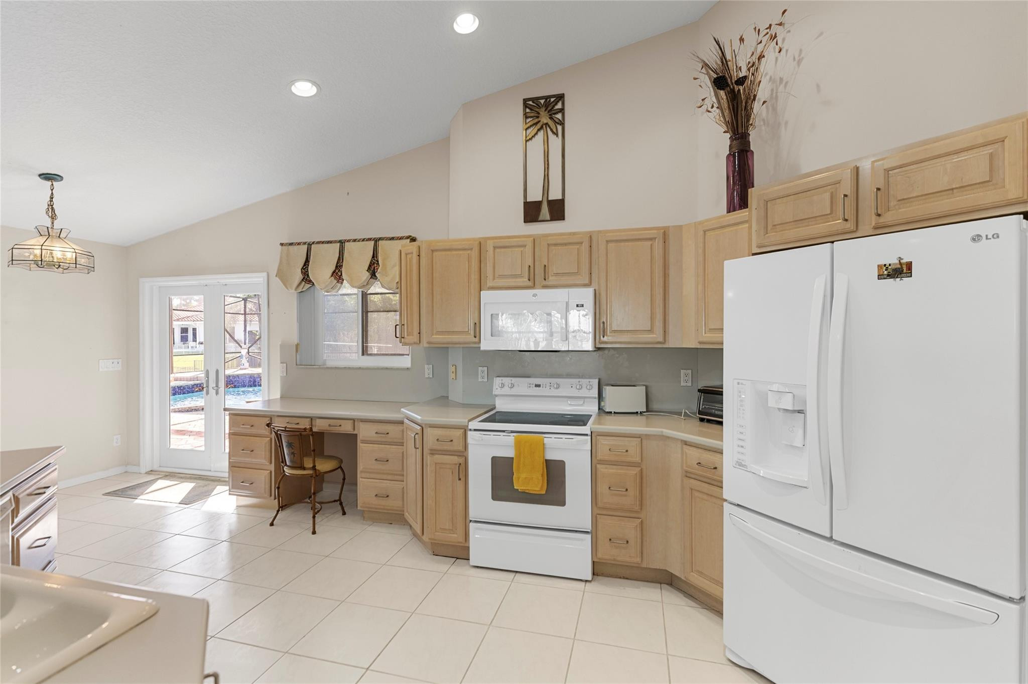 WESTPORT 2ND SECTION - Residential