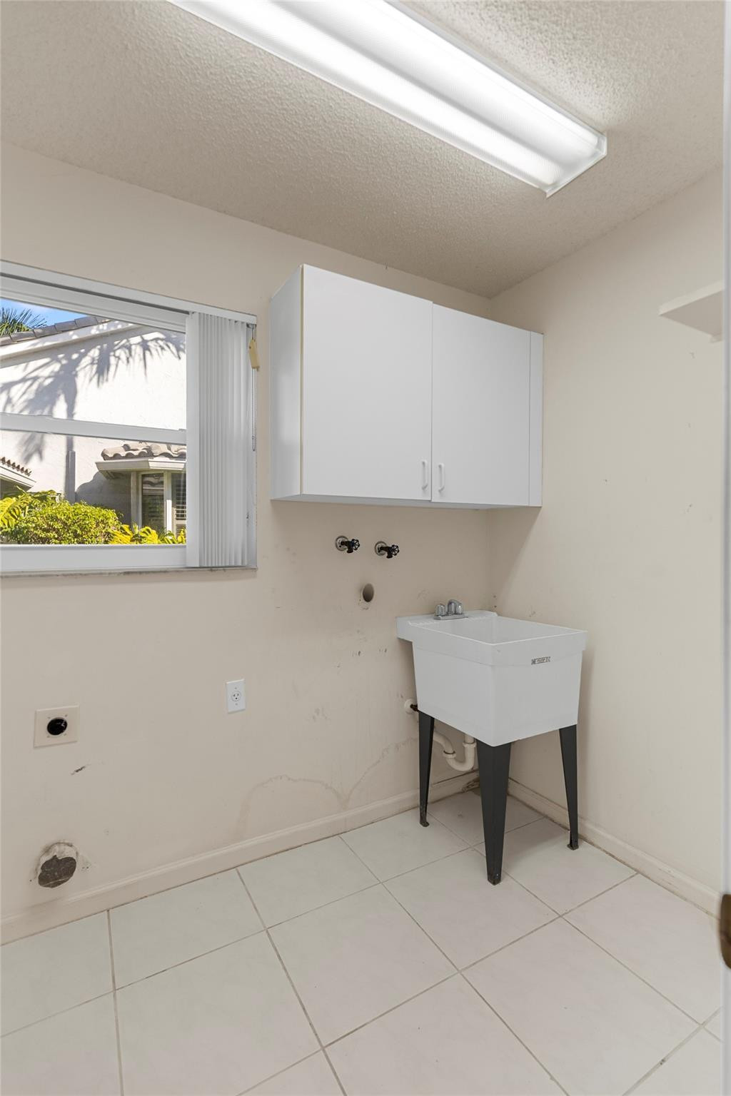 WESTPORT 2ND SECTION - Residential