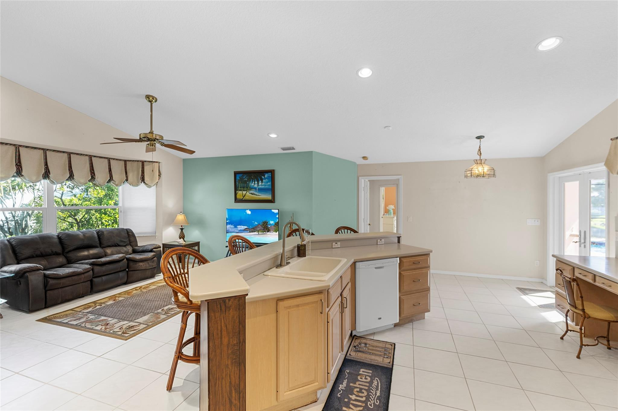 WESTPORT 2ND SECTION - Residential