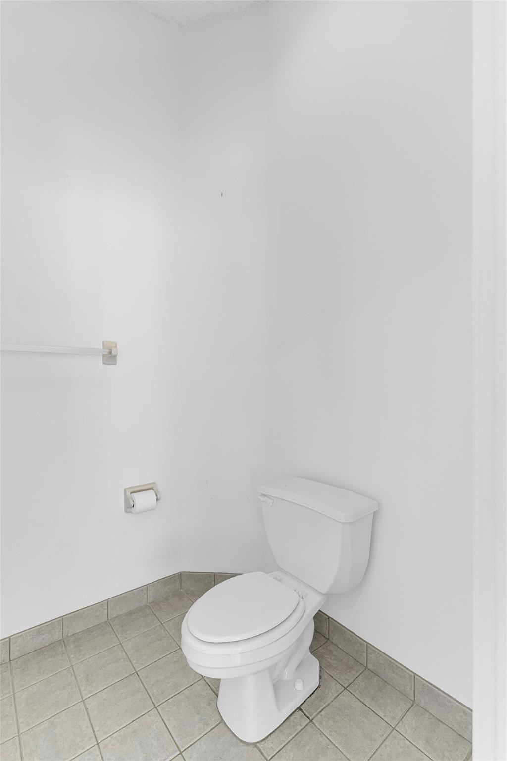 WESTPORT 2ND SECTION - Residential