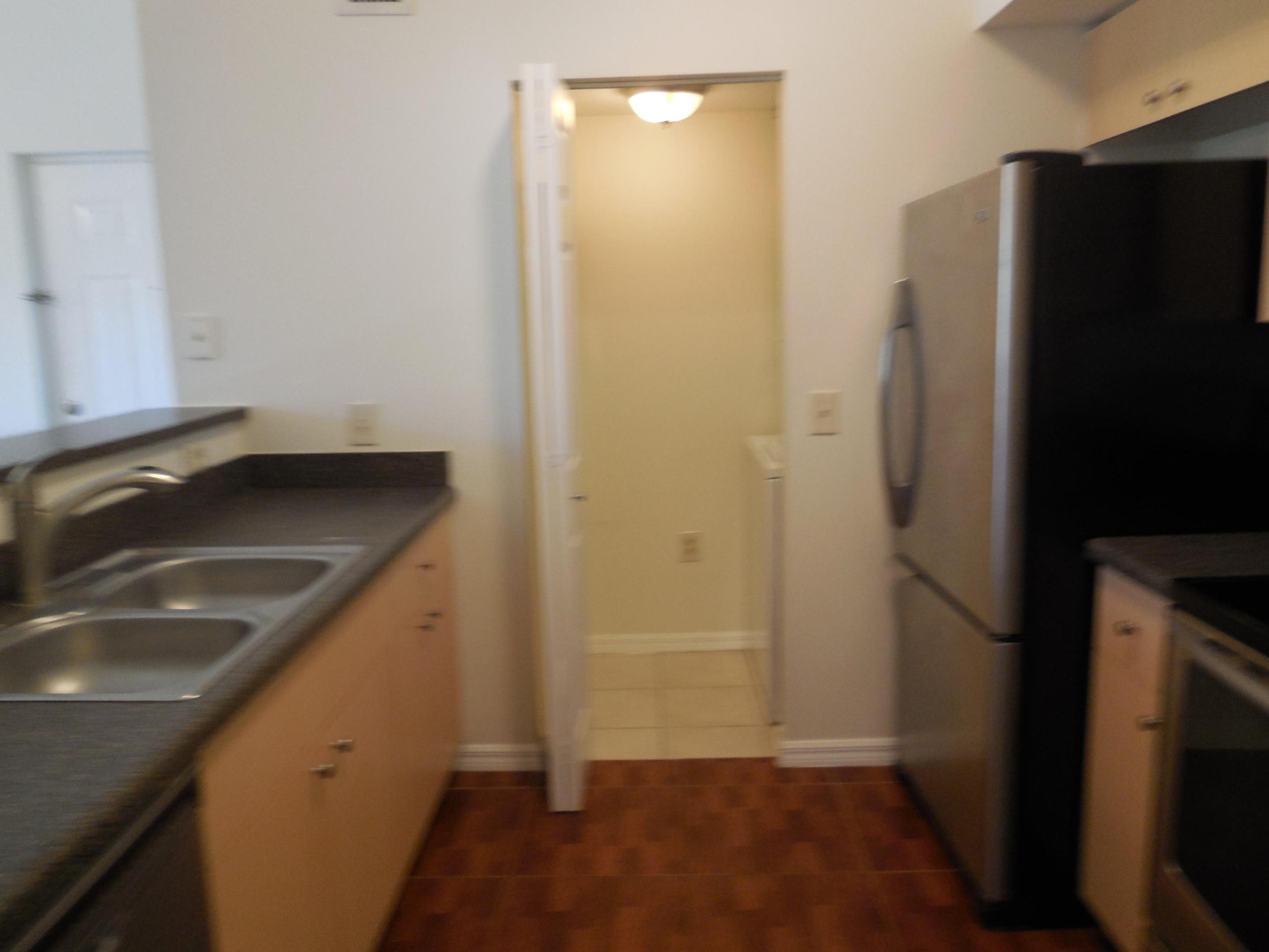 EMERALD ISLE AT LAGUNA LAKES CONDOMINIUM - Residential