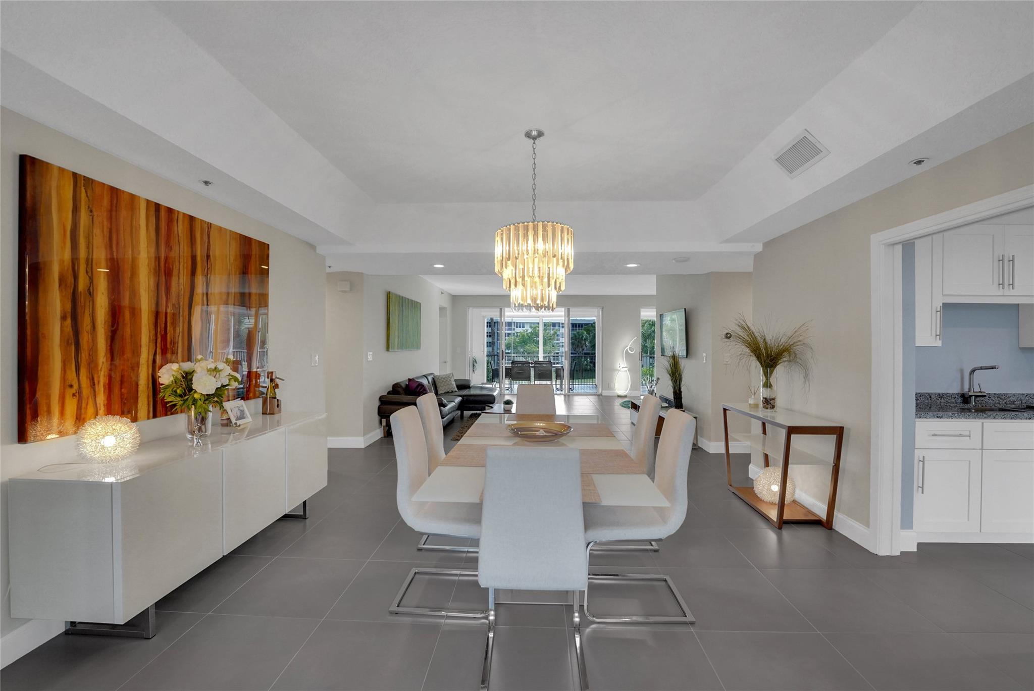 Vizcaya Towers @Palm Aire - Residential