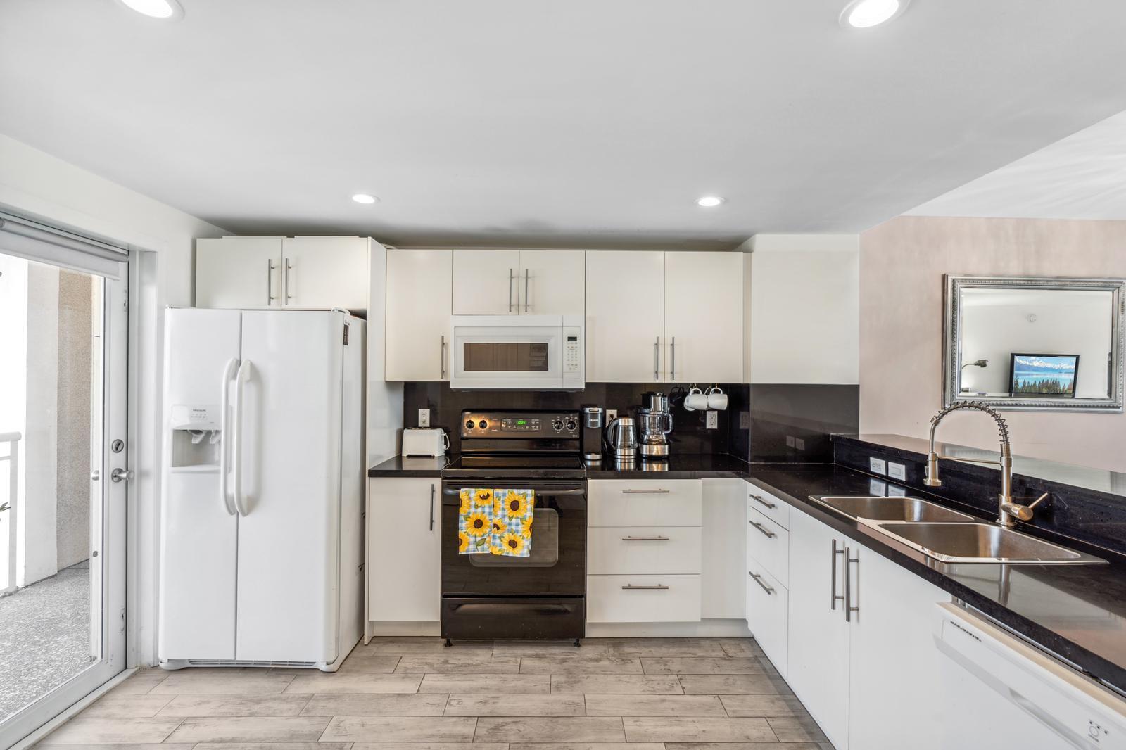 750 N Ocean Boulevard 1507