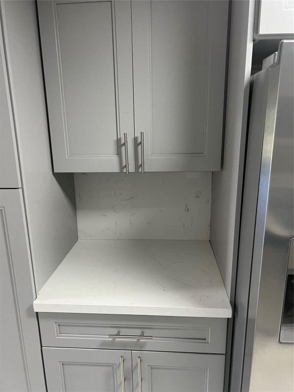 HAMPSHIRE DR CONDO - Residential