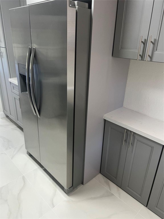 HAMPSHIRE DR CONDO - Residential