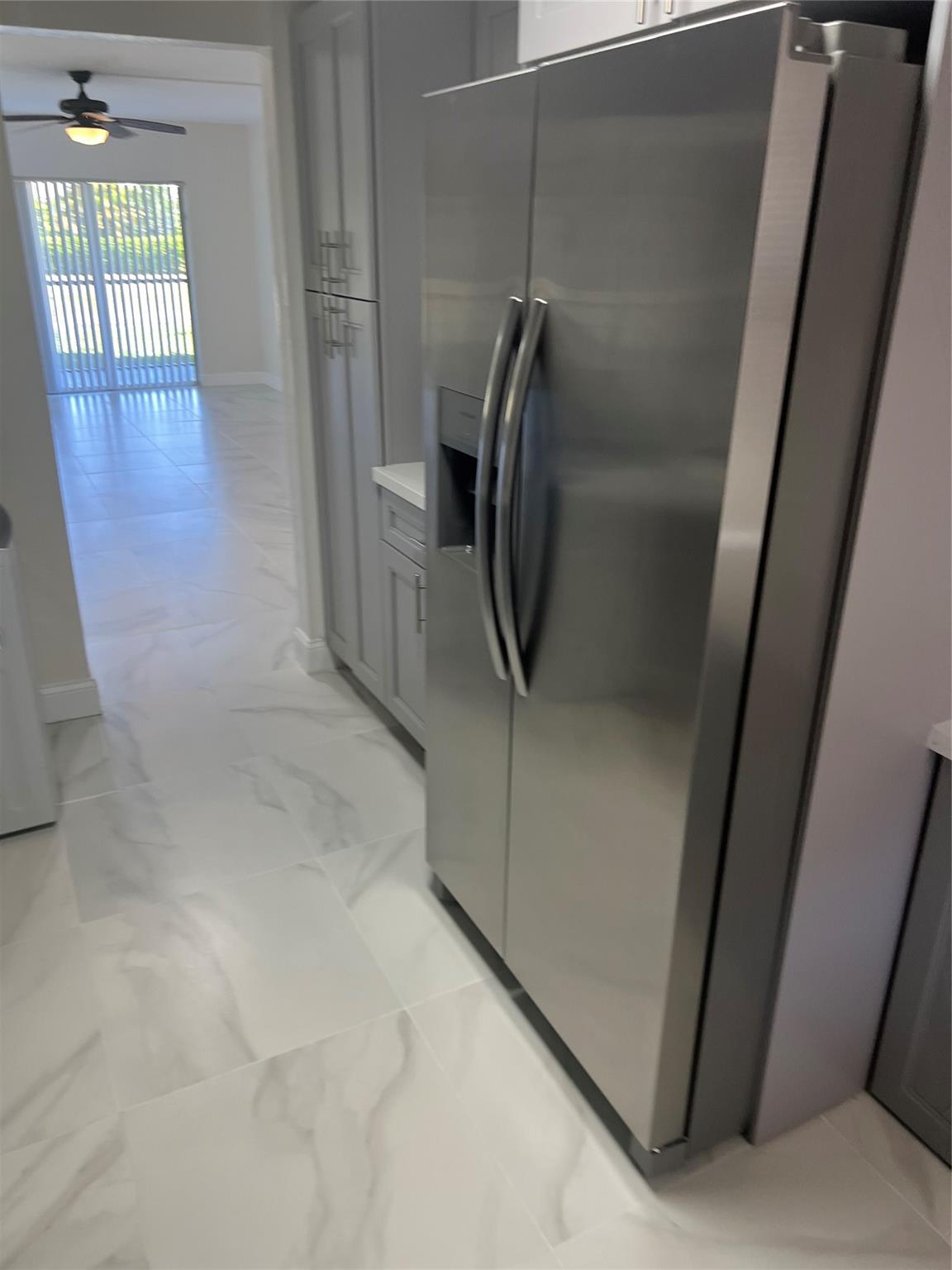 HAMPSHIRE DR CONDO - Residential