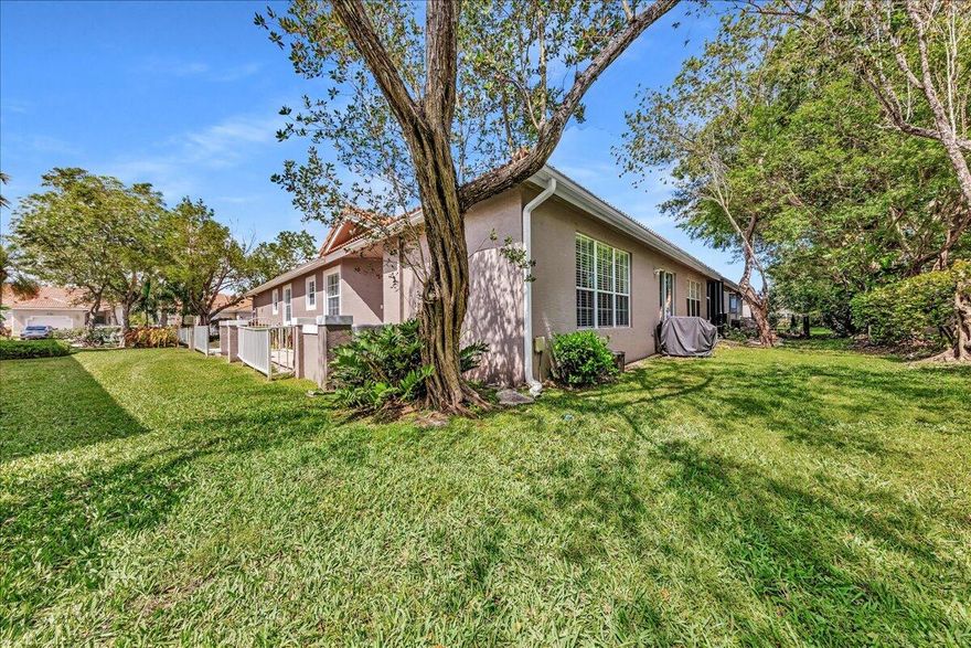 Beautiful and well-maintained villa located in a desirable gated community in Sunrise. This spacious home features 3 bedrooms and 2 bathrooms with a functional split floor plan, offering both comfort and privacy.A modern kitchen with granite countertops and stainless steel appliances.The property features a bright living area, well-sized bedrooms, and an additional versatile room that can be used as an office, guest room, or extra storage. Conveniently located near major highways, schools, and shopping centers, making daily living easy and accessible. Ideal for homeowners or investors looking for a well-located property with flexible space.