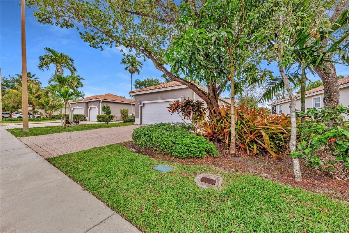 REGENCY HOMES AT SUNRISE - Residential