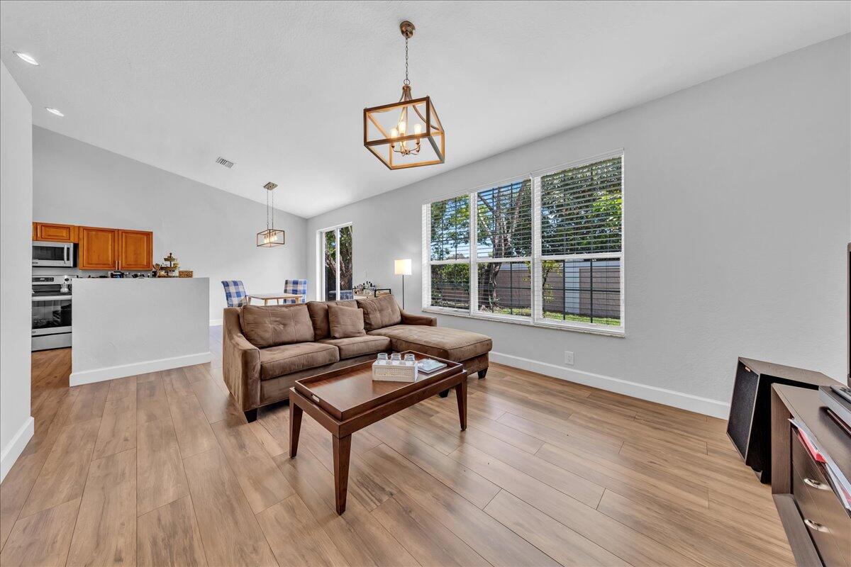 REGENCY HOMES AT SUNRISE - Residential