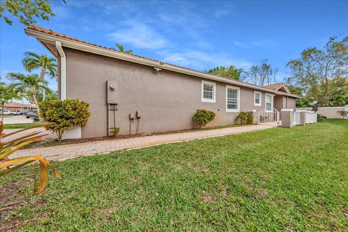 REGENCY HOMES AT SUNRISE - Residential