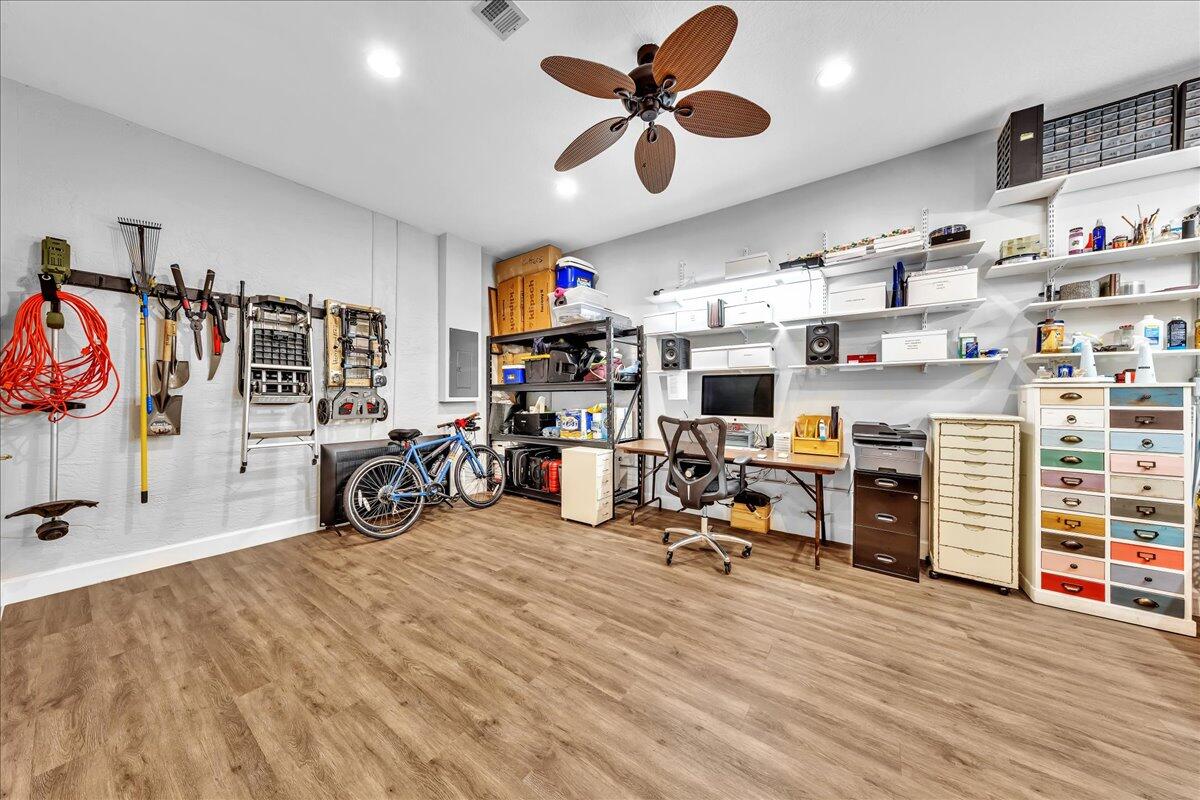 REGENCY HOMES AT SUNRISE - Residential