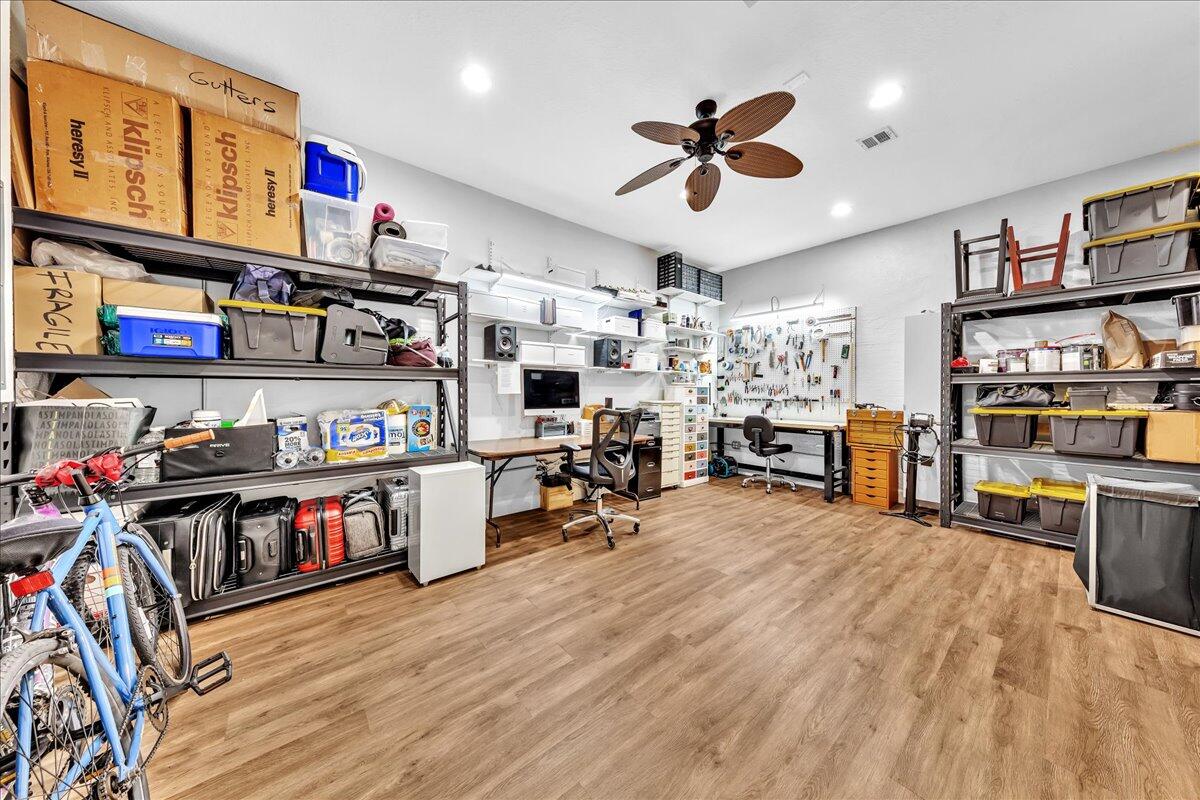 REGENCY HOMES AT SUNRISE - Residential