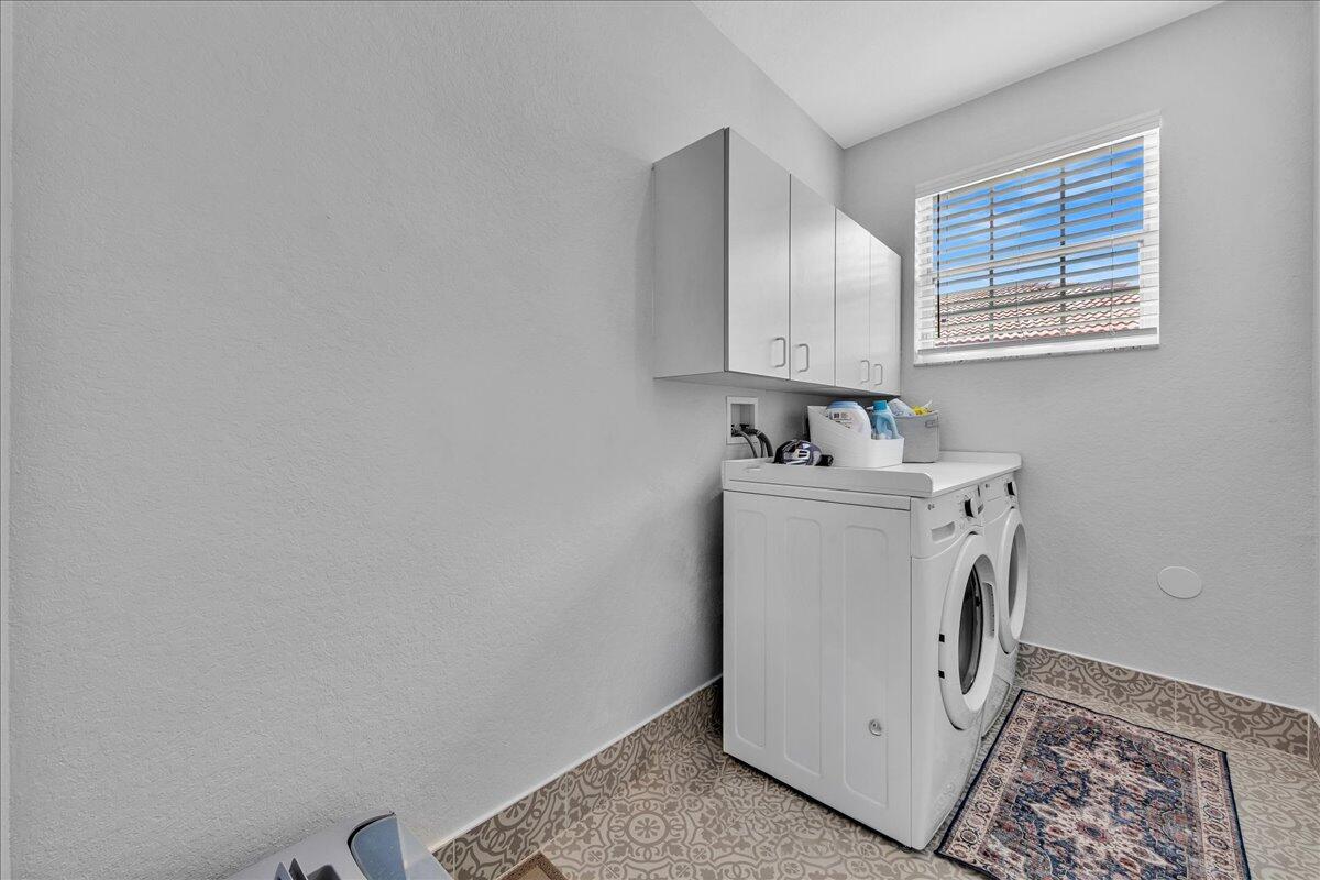 REGENCY HOMES AT SUNRISE - Residential