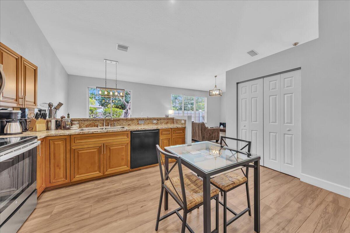 REGENCY HOMES AT SUNRISE - Residential