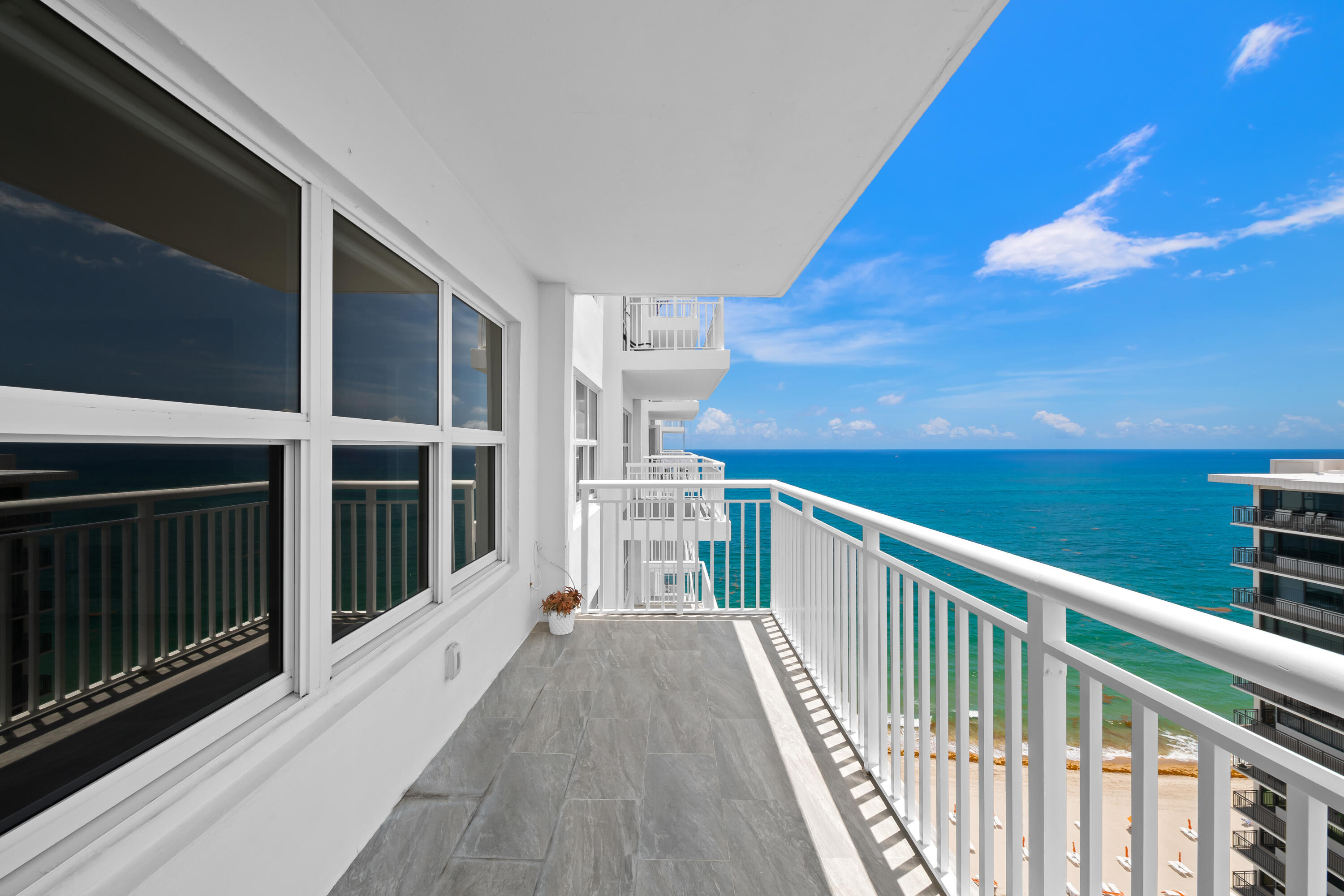 REGENCY TOWER CONDO - Residential