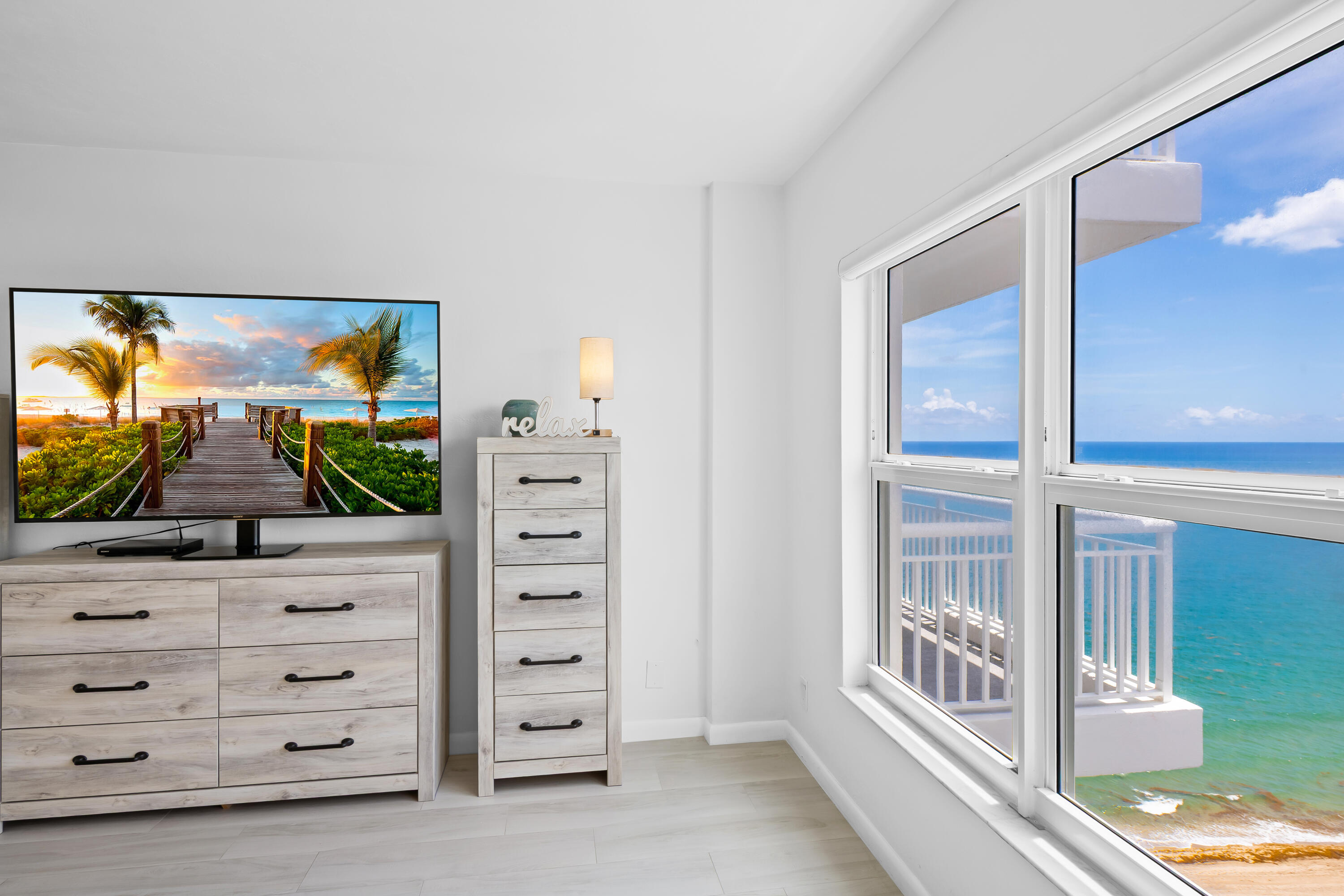 REGENCY TOWER CONDO - Residential