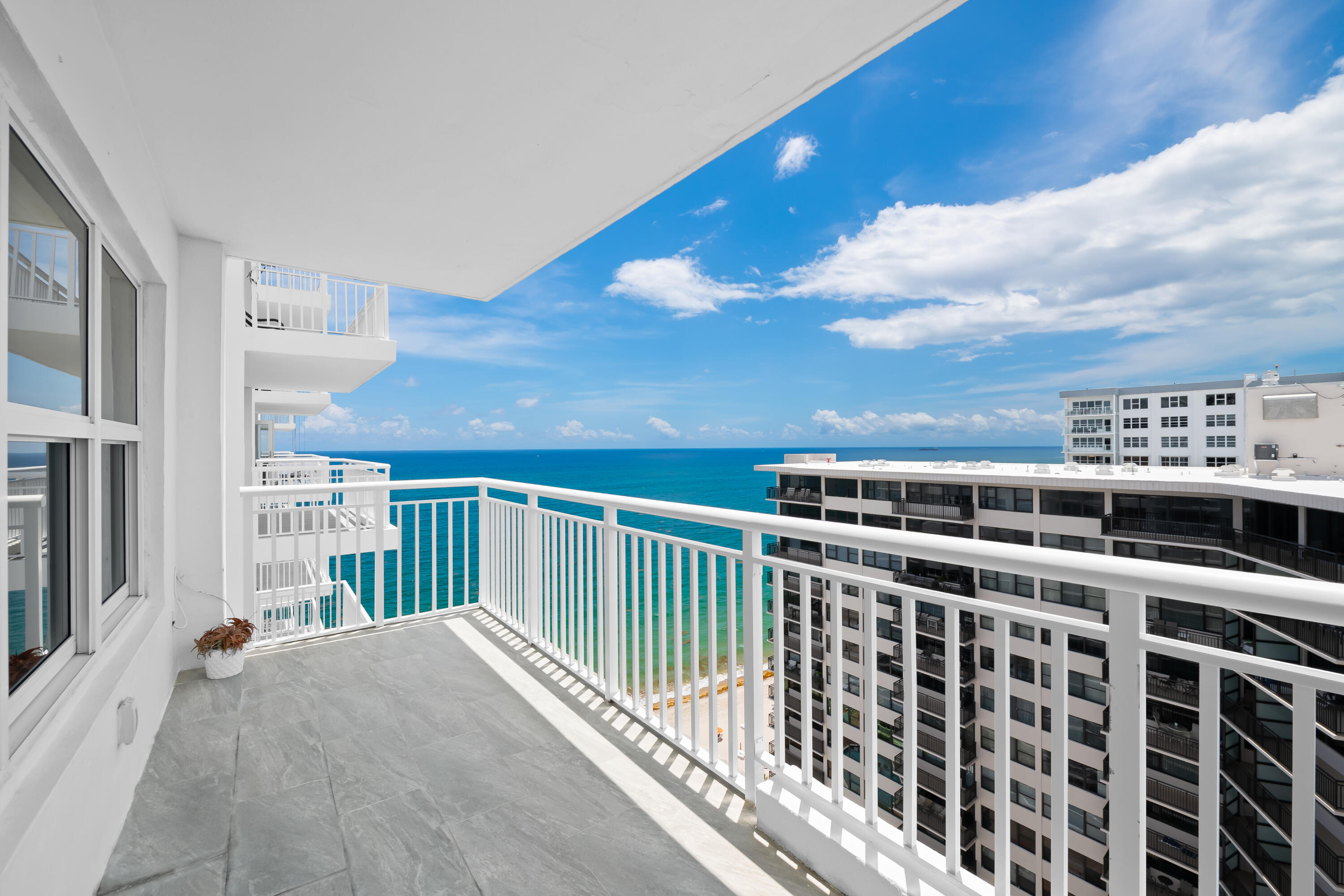 REGENCY TOWER CONDO - Residential