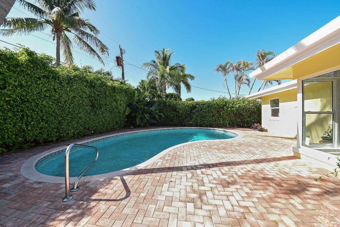 Boca Riviera - Residential Lease