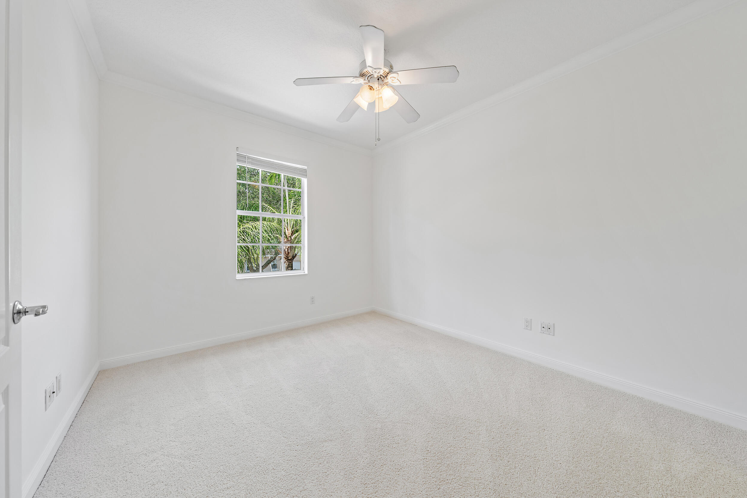 Catalina Lakes - Residential