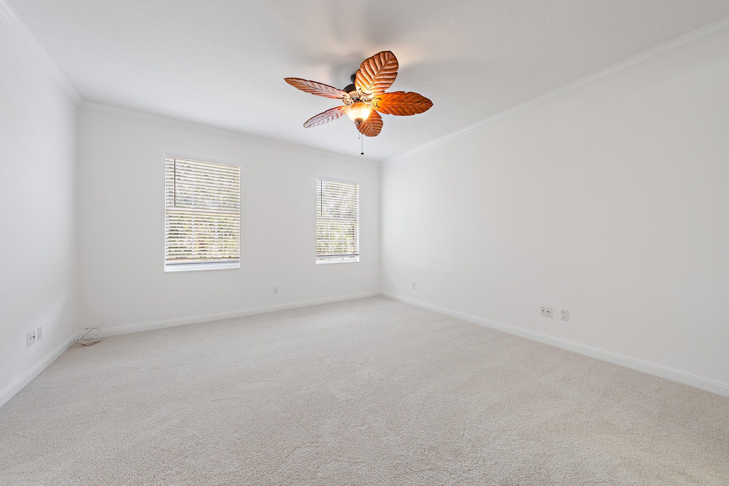 Catalina Lakes - Residential