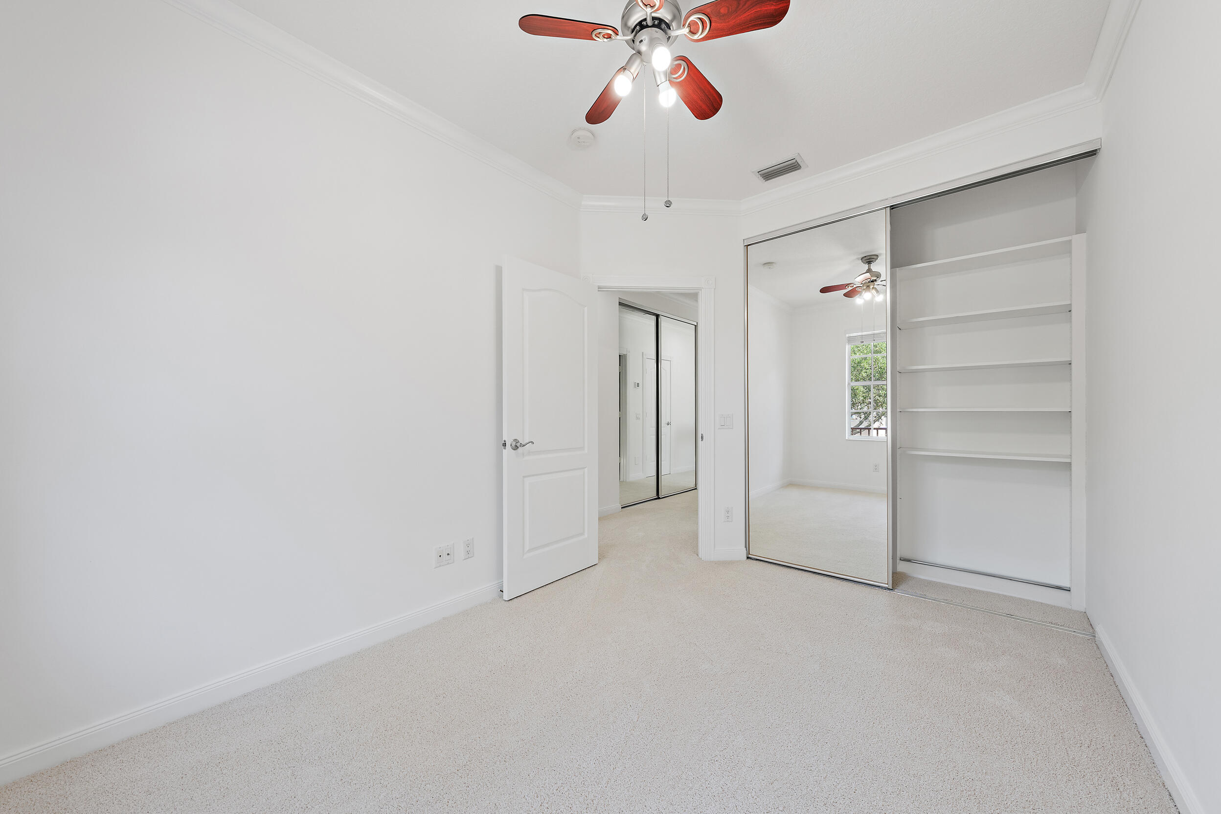 Catalina Lakes - Residential