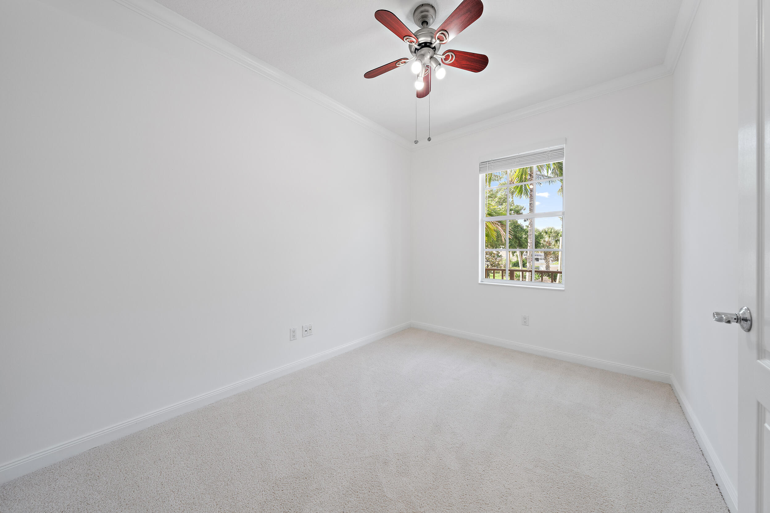 Catalina Lakes - Residential