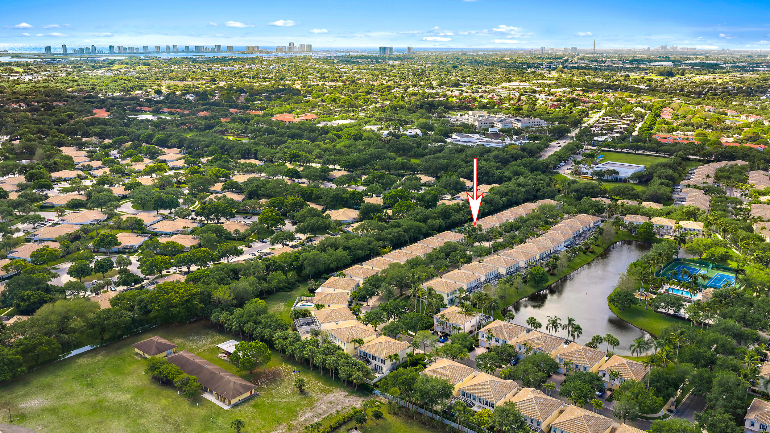 Catalina Lakes - Residential