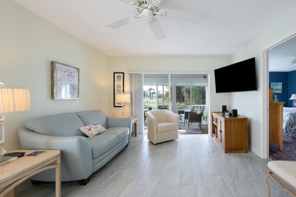 Photo of 802 SE Central Parkway #3, Stuart, FL 34994 (MLS # F10413100)