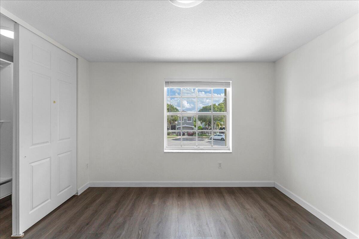 MADISON GREEN 1 PARS A, H - Residential