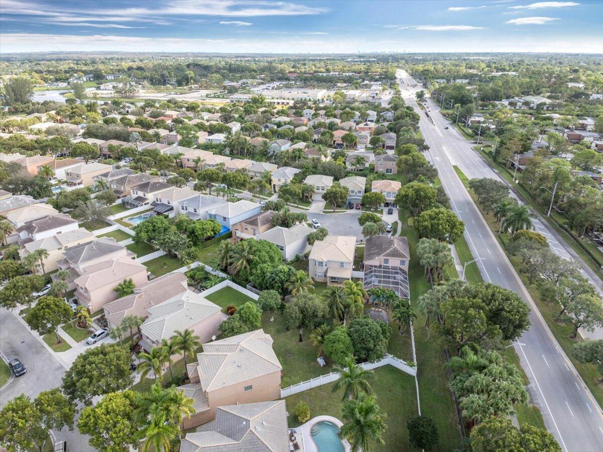 MADISON GREEN 1 PARS A, H - Residential