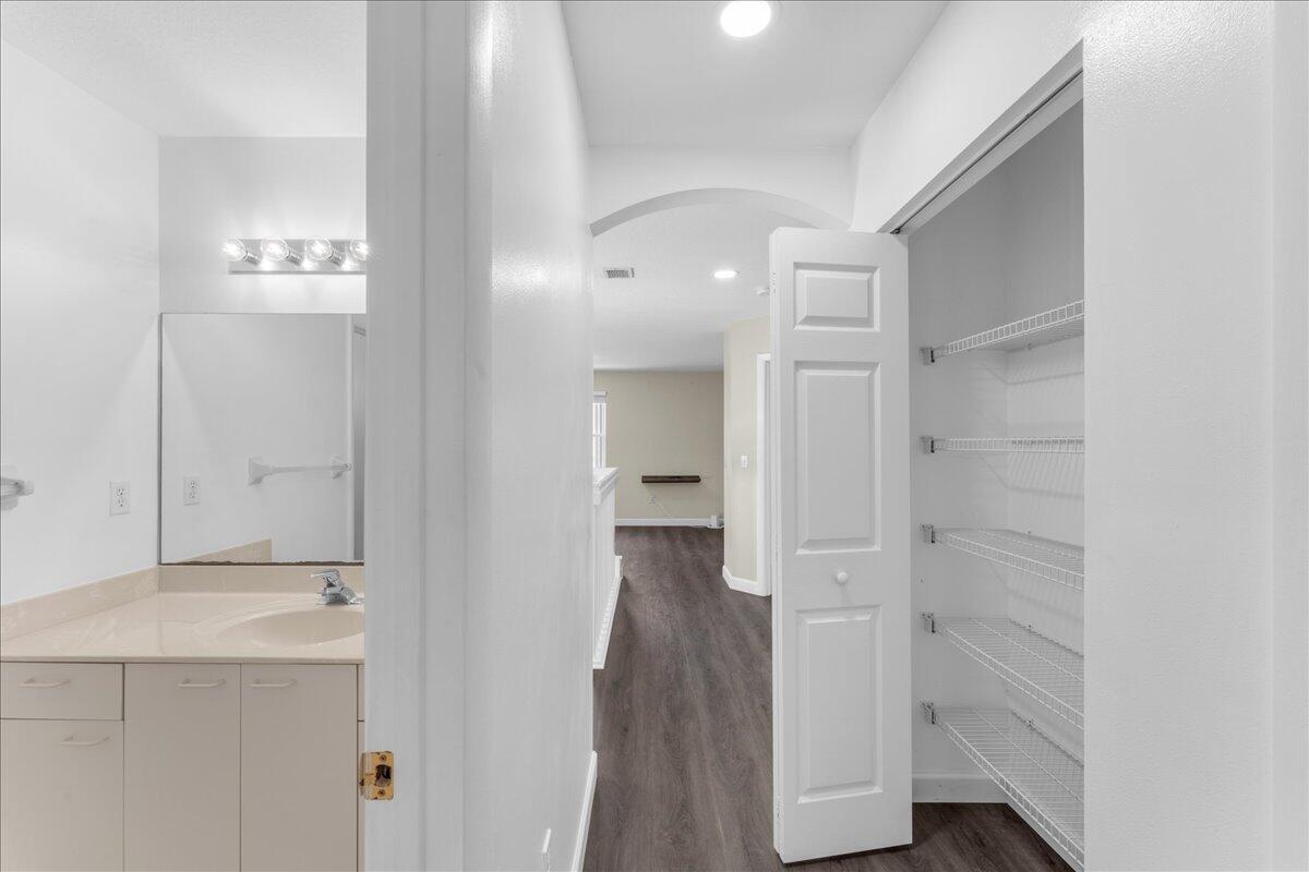 MADISON GREEN 1 PARS A, H - Residential