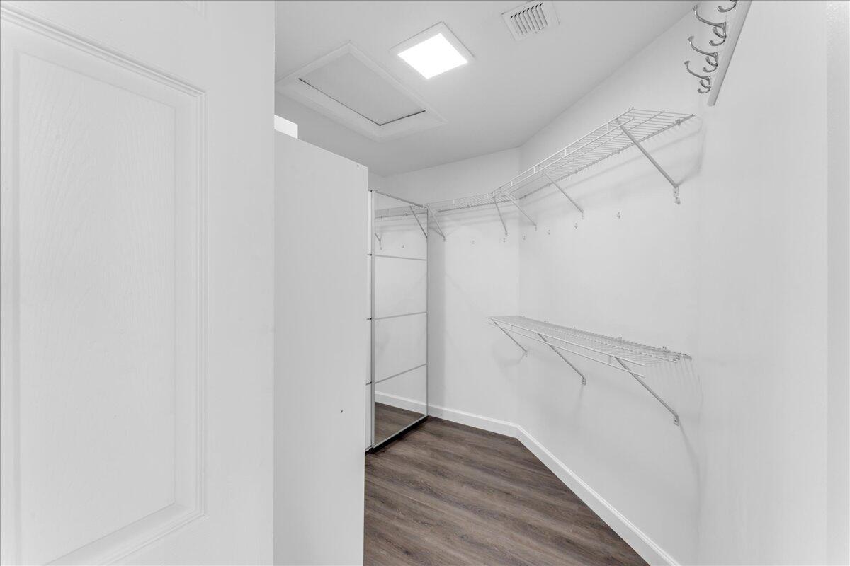 MADISON GREEN 1 PARS A, H - Residential