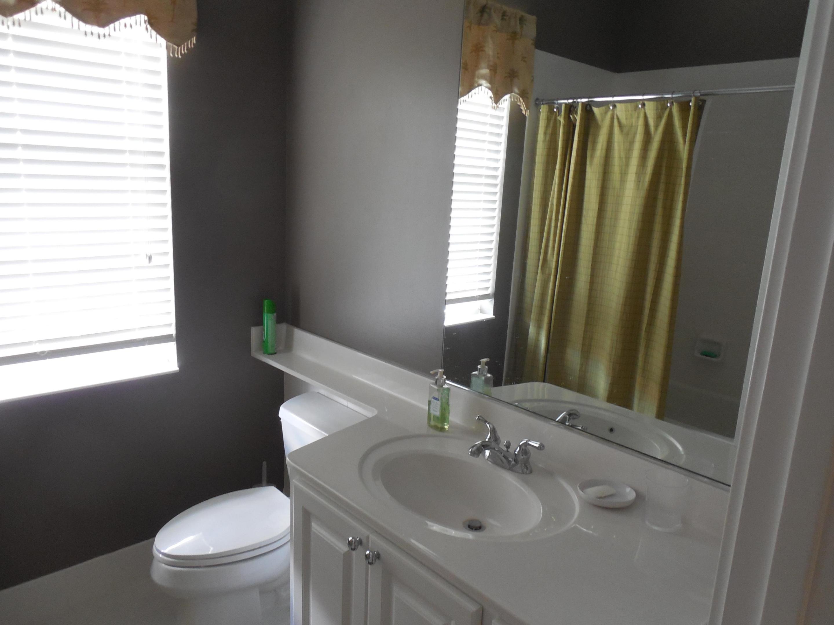 RETREAT - Residential Lease