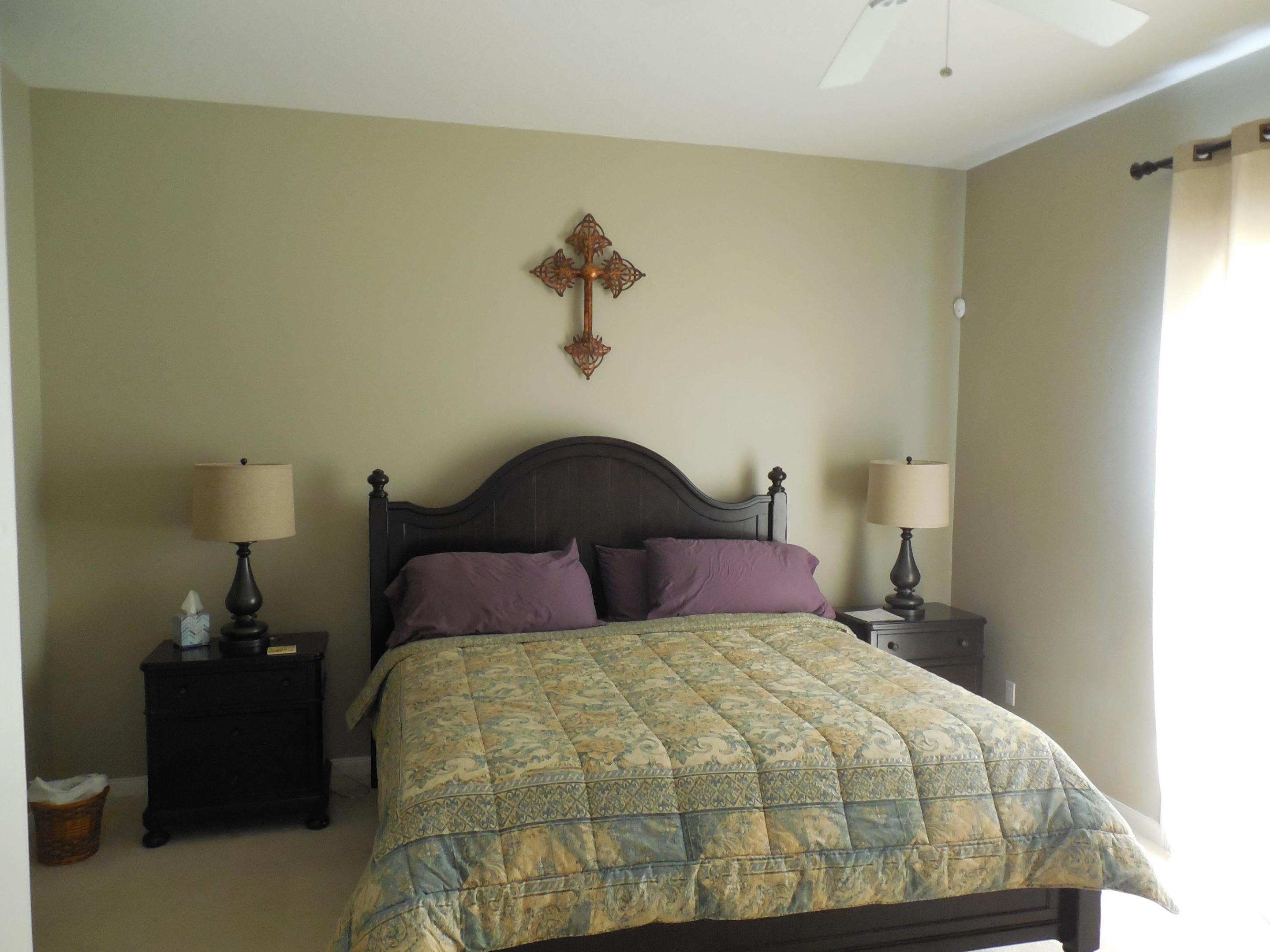 RETREAT - Residential Lease