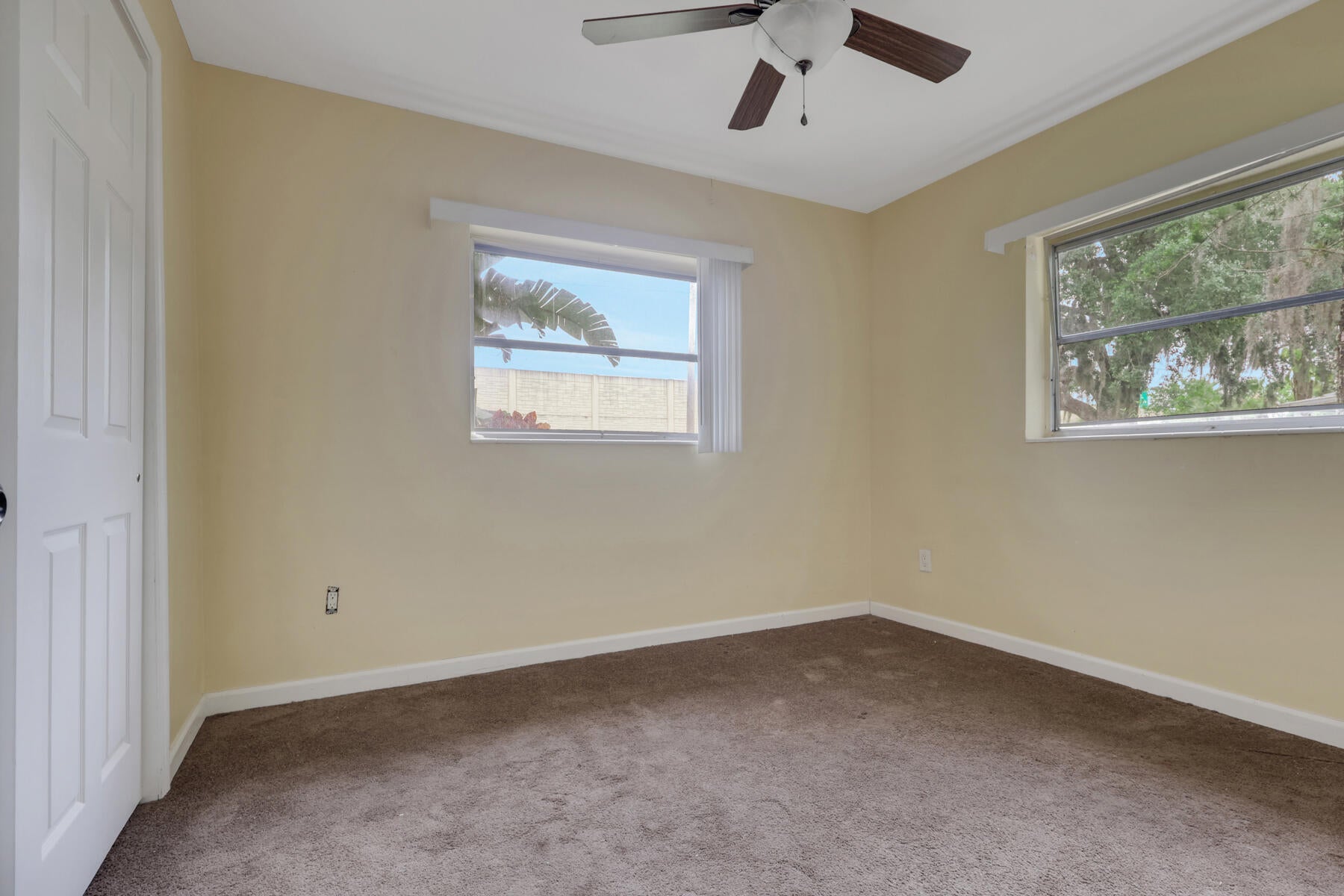 Acreage & Unrec - Residential