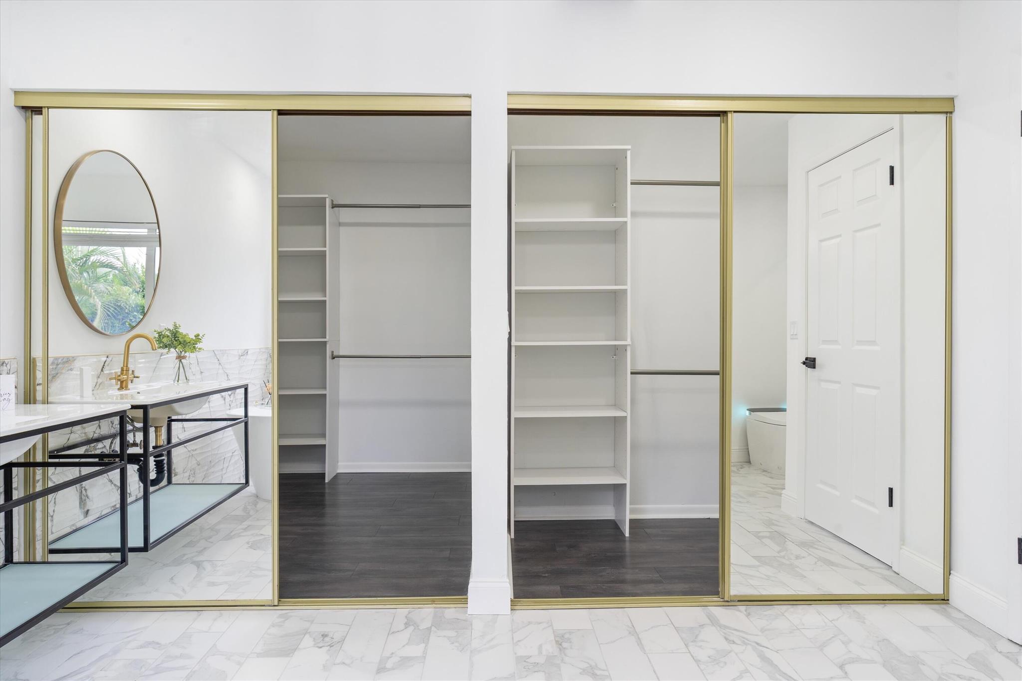 GREENVIEW SHORES 2 OF WEL - Residential