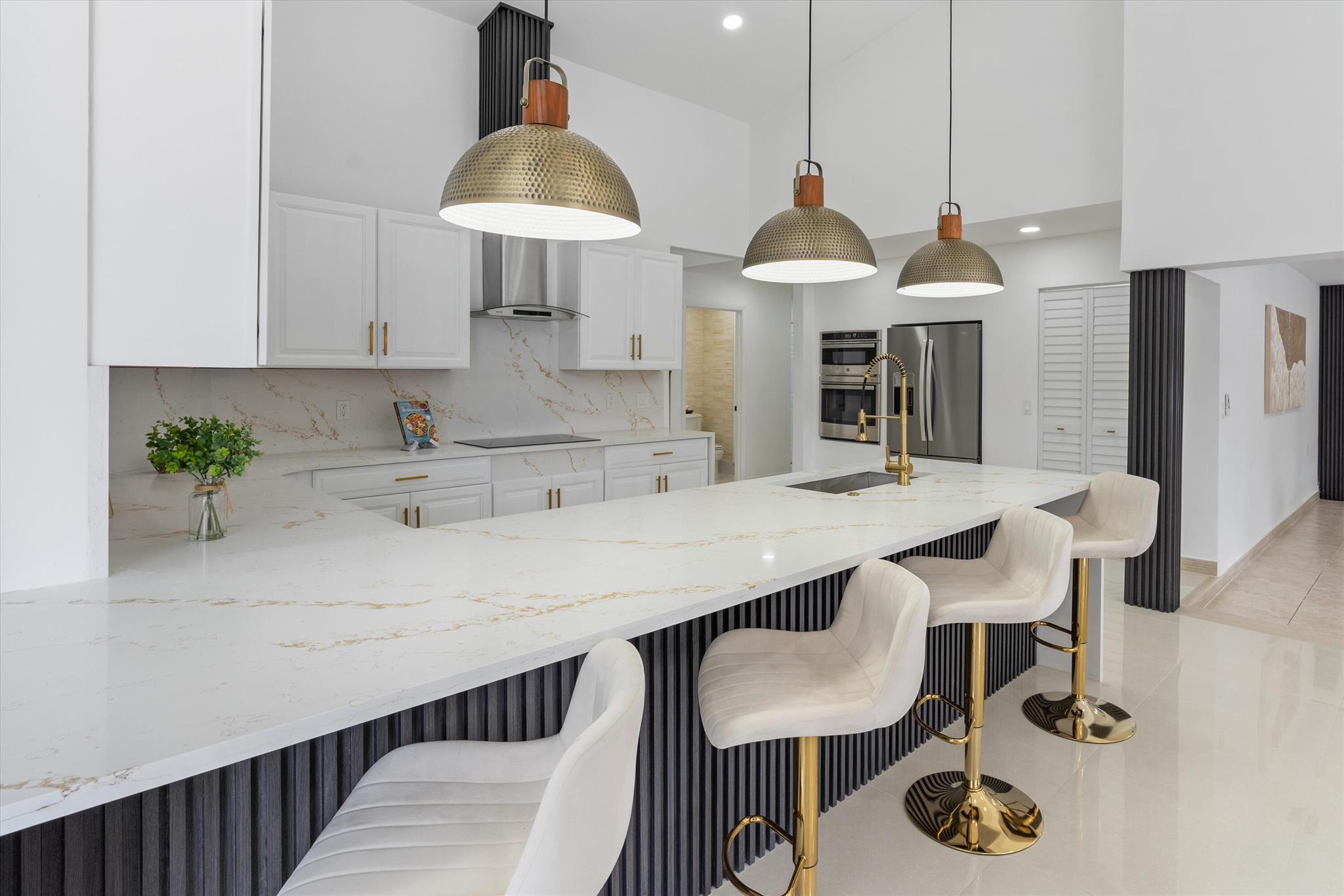 GREENVIEW SHORES 2 OF WEL - Residential