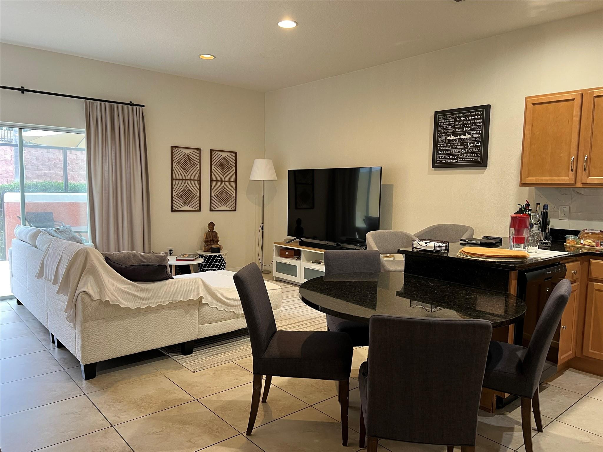 ENCANTADA - Residential