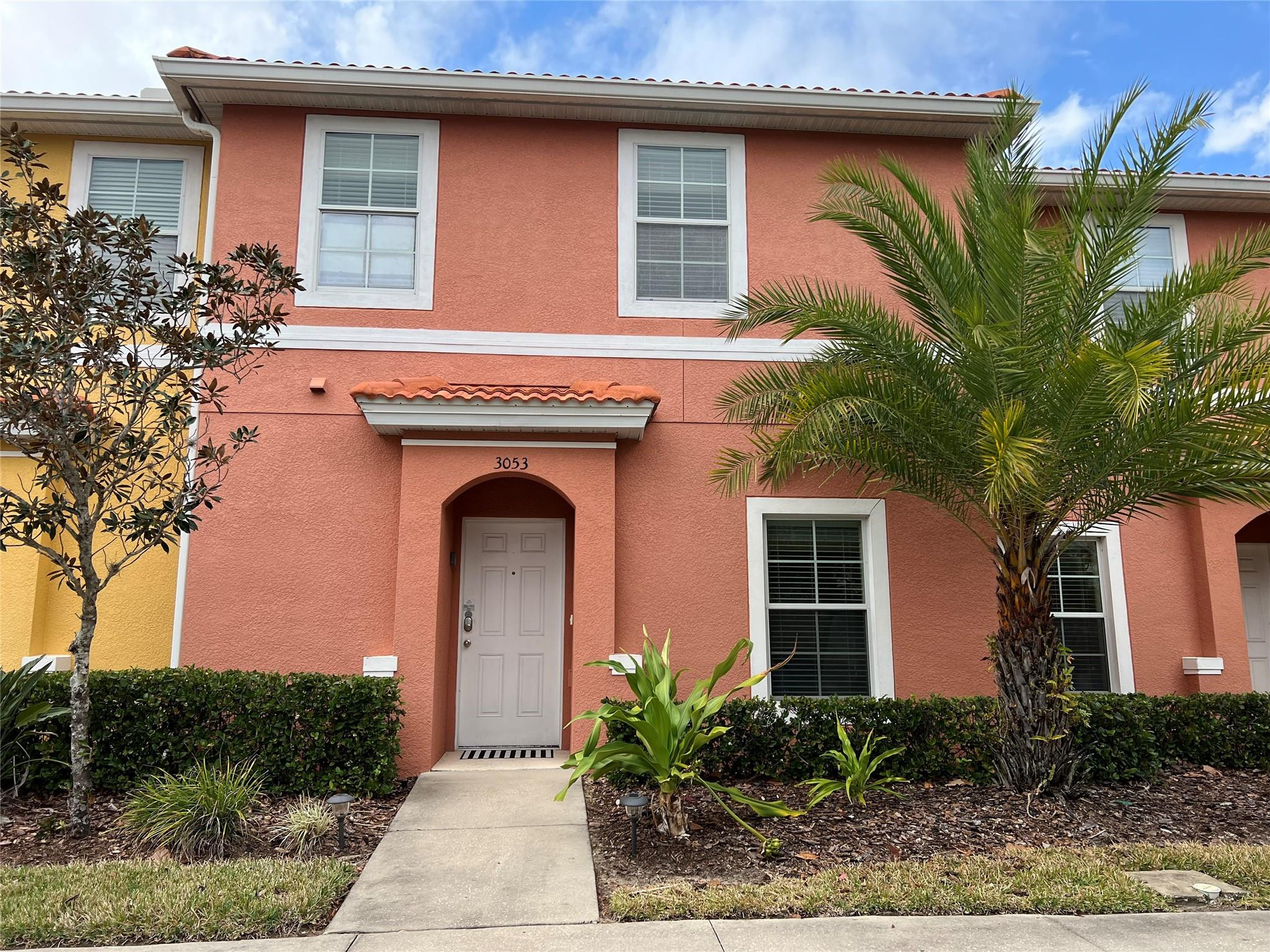 ENCANTADA - Residential