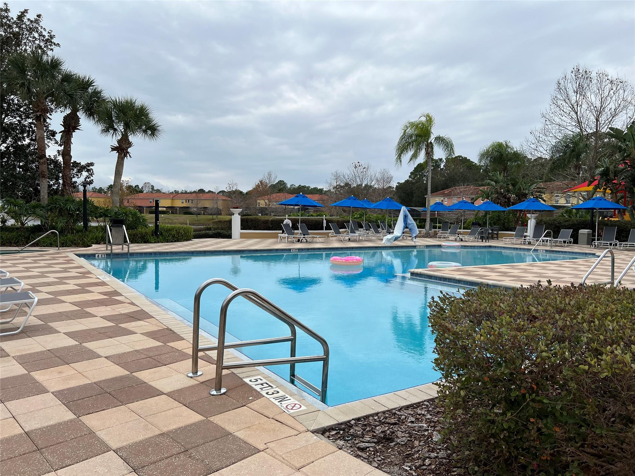 ENCANTADA - Residential