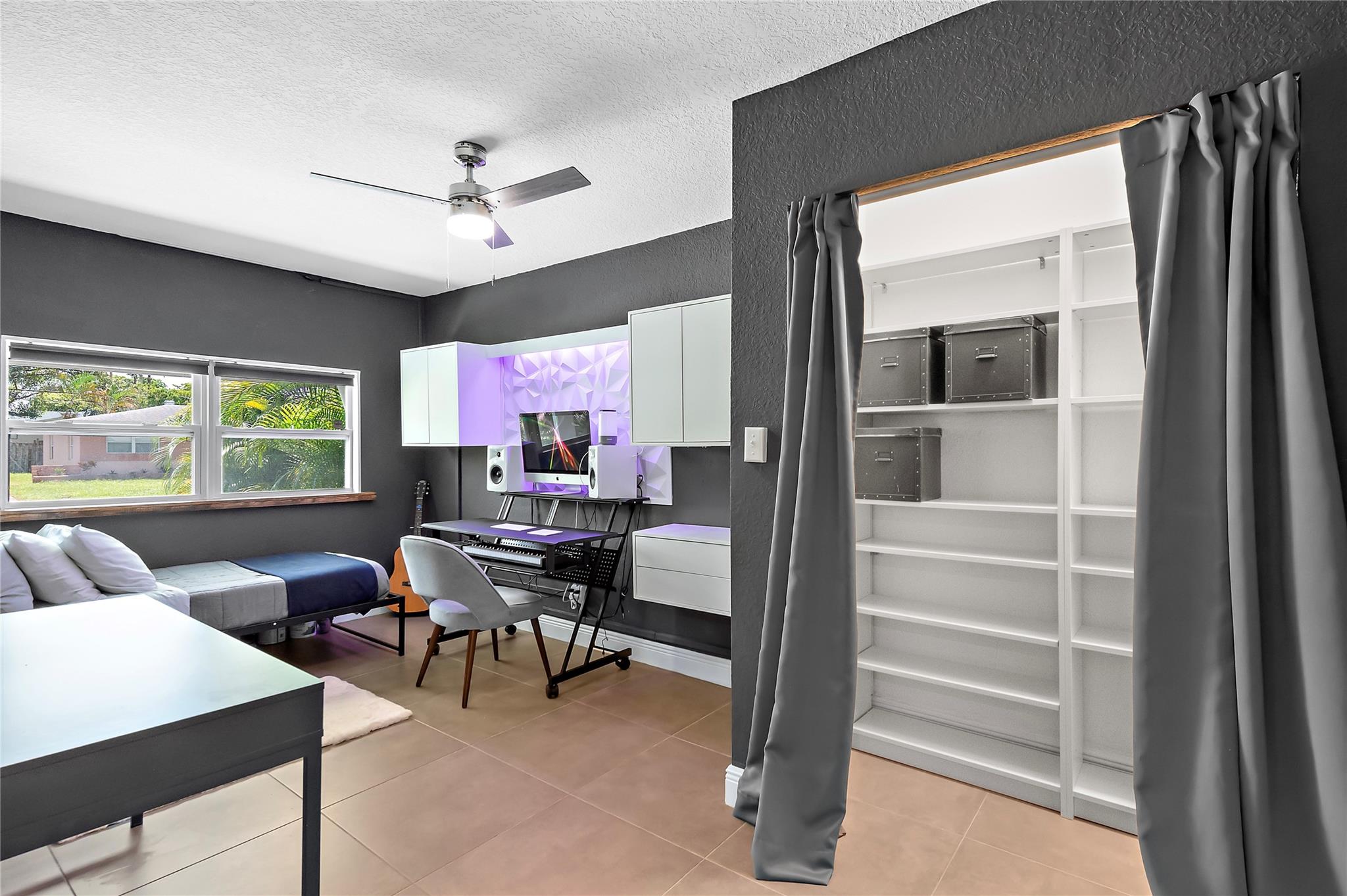 North Andrews Gardens 30- - Residential