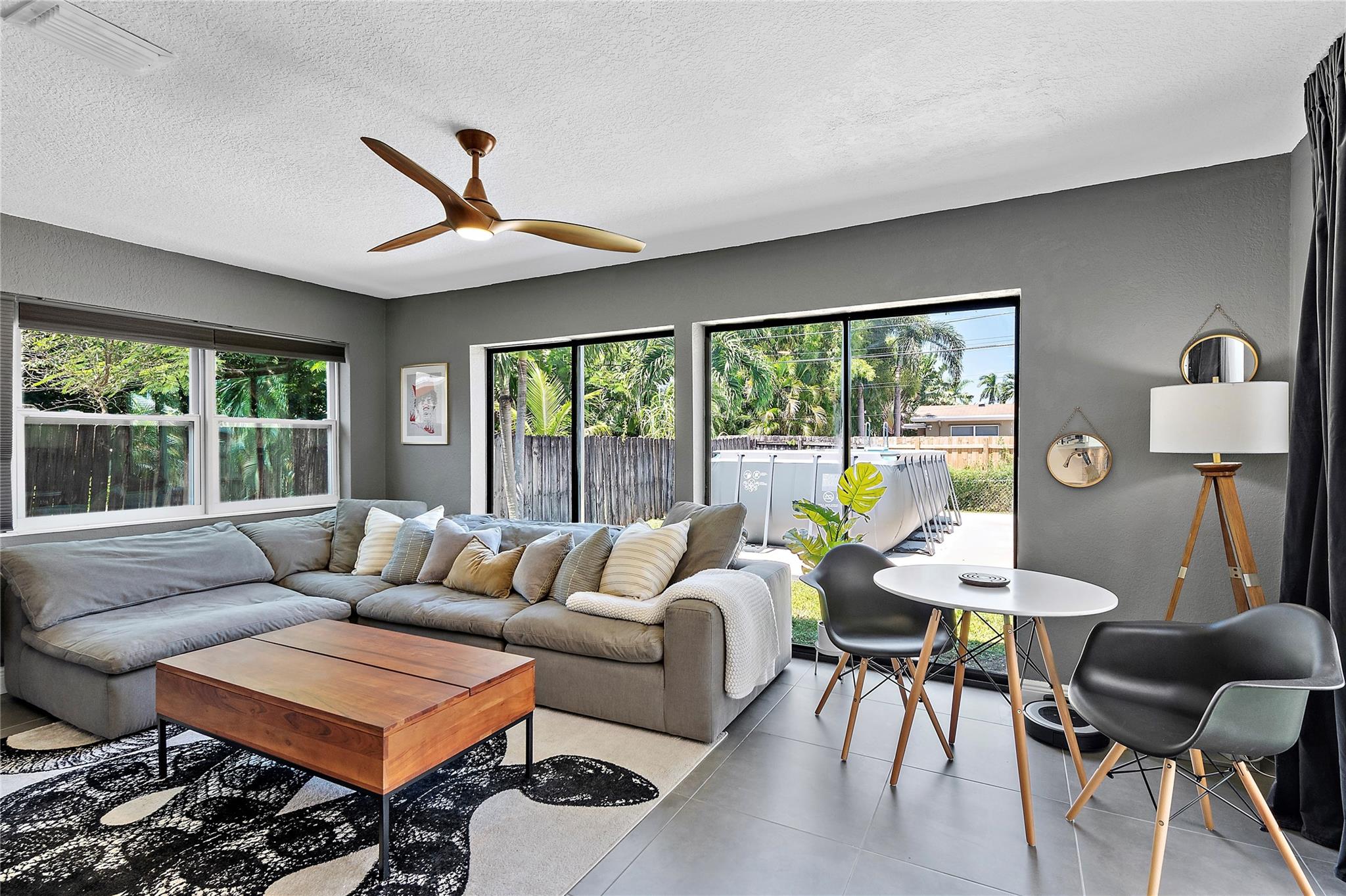 North Andrews Gardens 30- - Residential